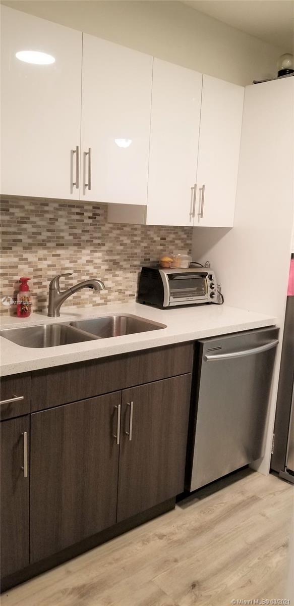 SANDPIPER CONDO - Residential