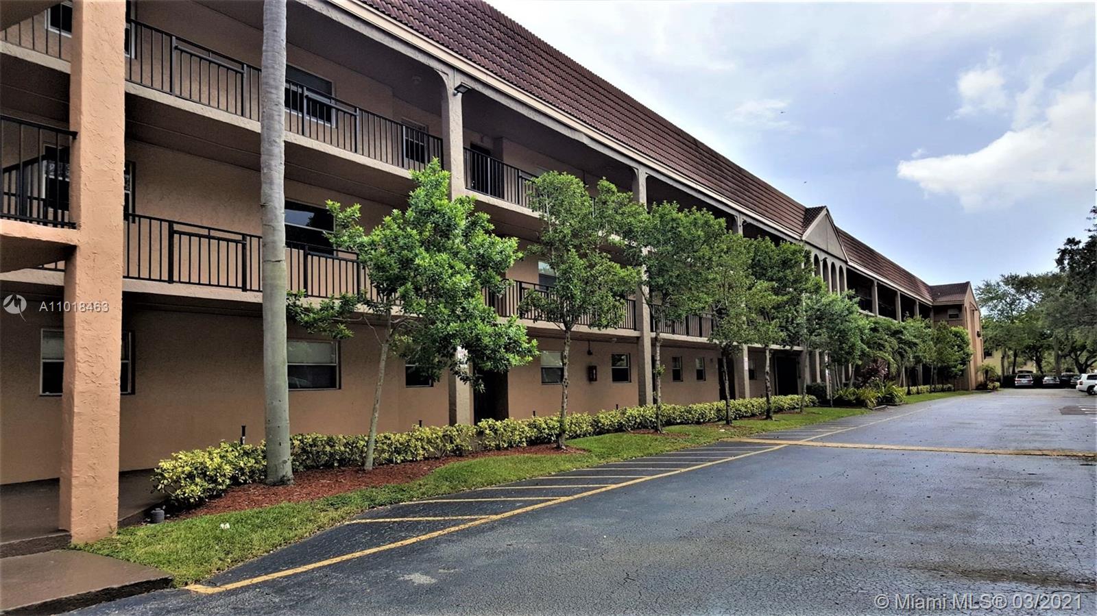 SPECTACULAR APARTMENT IN THE WONDERFULL CORAL SPRINGS. COMPLETELY REMODELED *NEW FLOORS*NEW STAIN STEEL APLIANCES*FRESH PAINT*NEW KITCHEN WITH NEW CABINTES & GRANITE COUNTER TOPS, BACK SPLASH-* NEW BATHROOMS* THE MONTHLY ASSOCIATION FEE INCLUDE WATER SERVICE * NEW WASHER & DRYER INSIDE THE PROPERTY*  CREDIT WILL APLY WITH 25% OF DOWN PAYMENT.