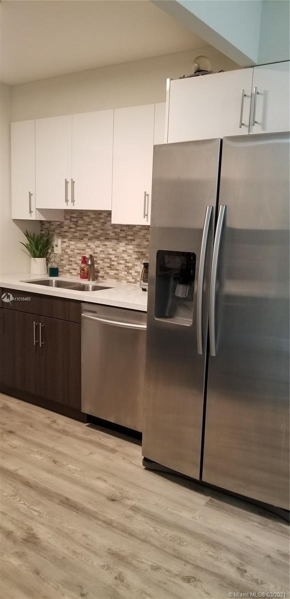 SANDPIPER CONDO - Residential
