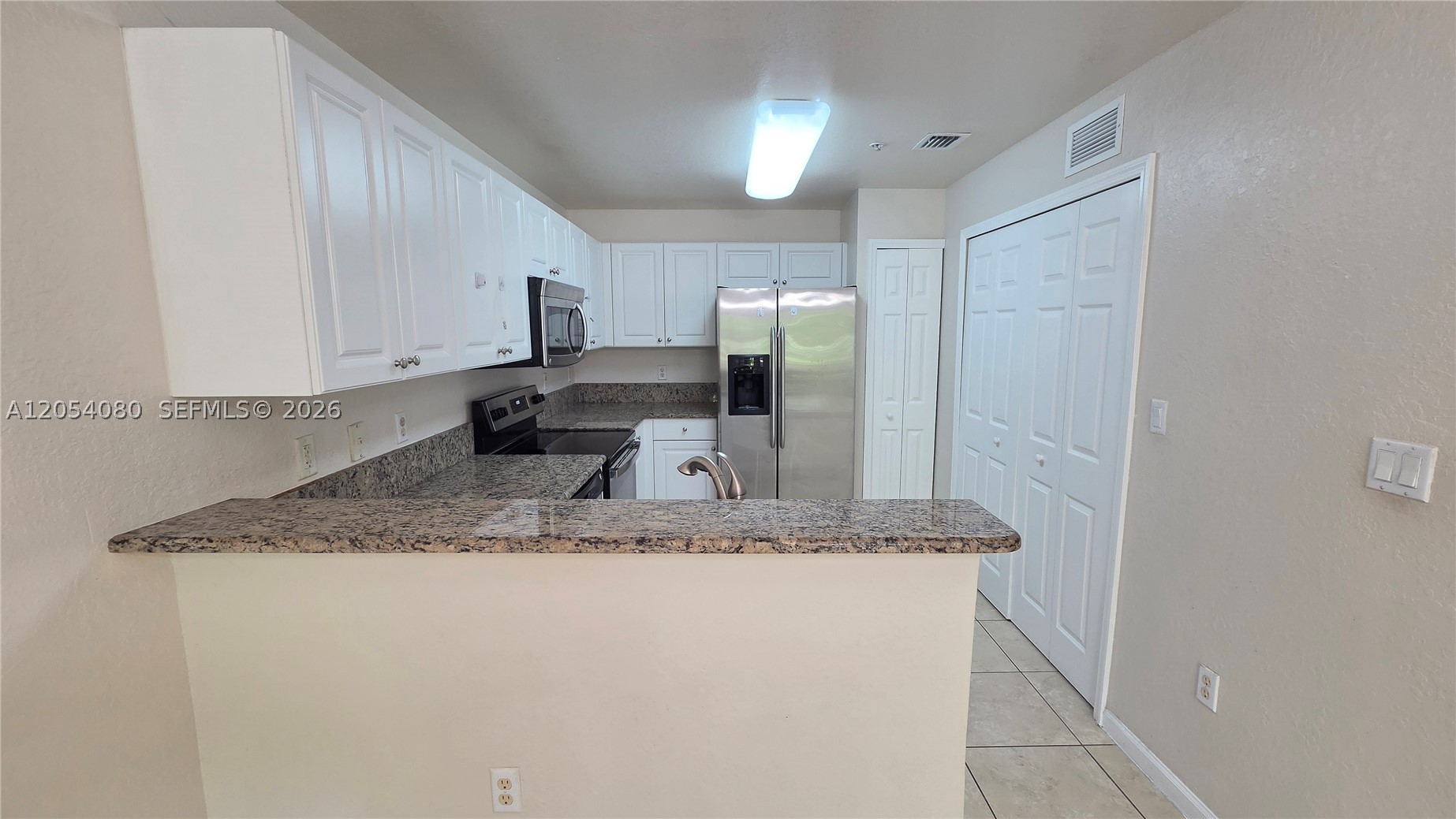 ST MORTIZ AT DORAL CONDO - Residential Lease