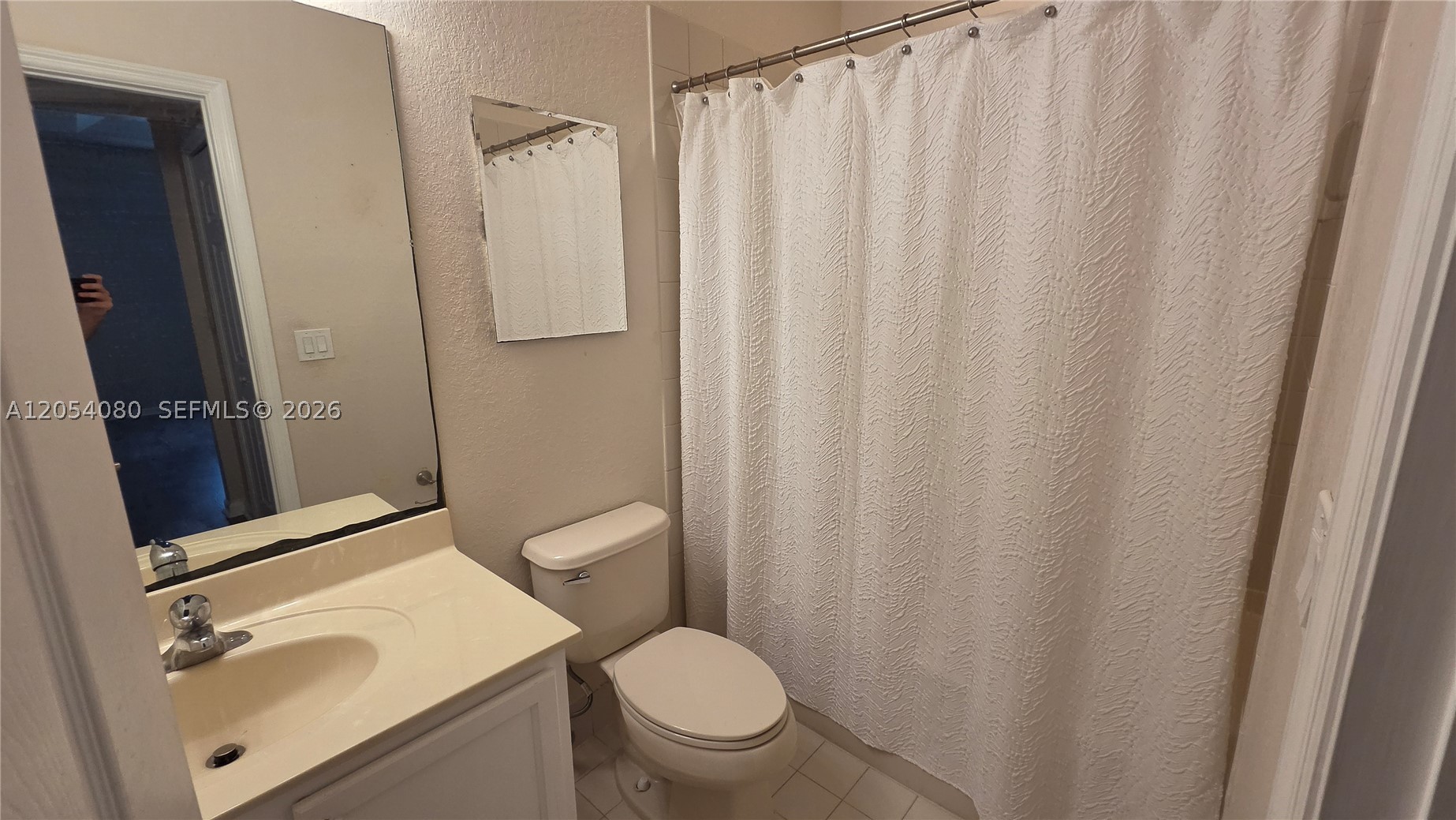 ST MORTIZ AT DORAL CONDO - Residential Lease