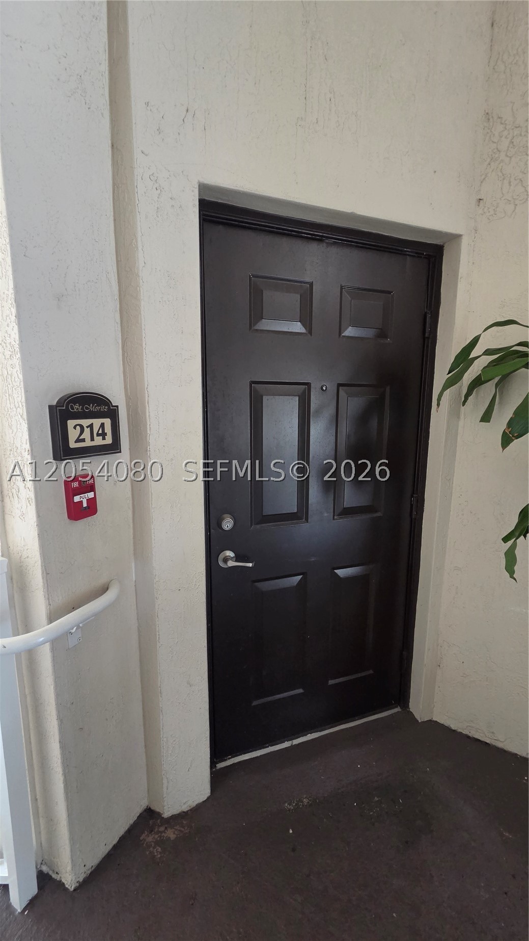 ST MORTIZ AT DORAL CONDO - Residential Lease