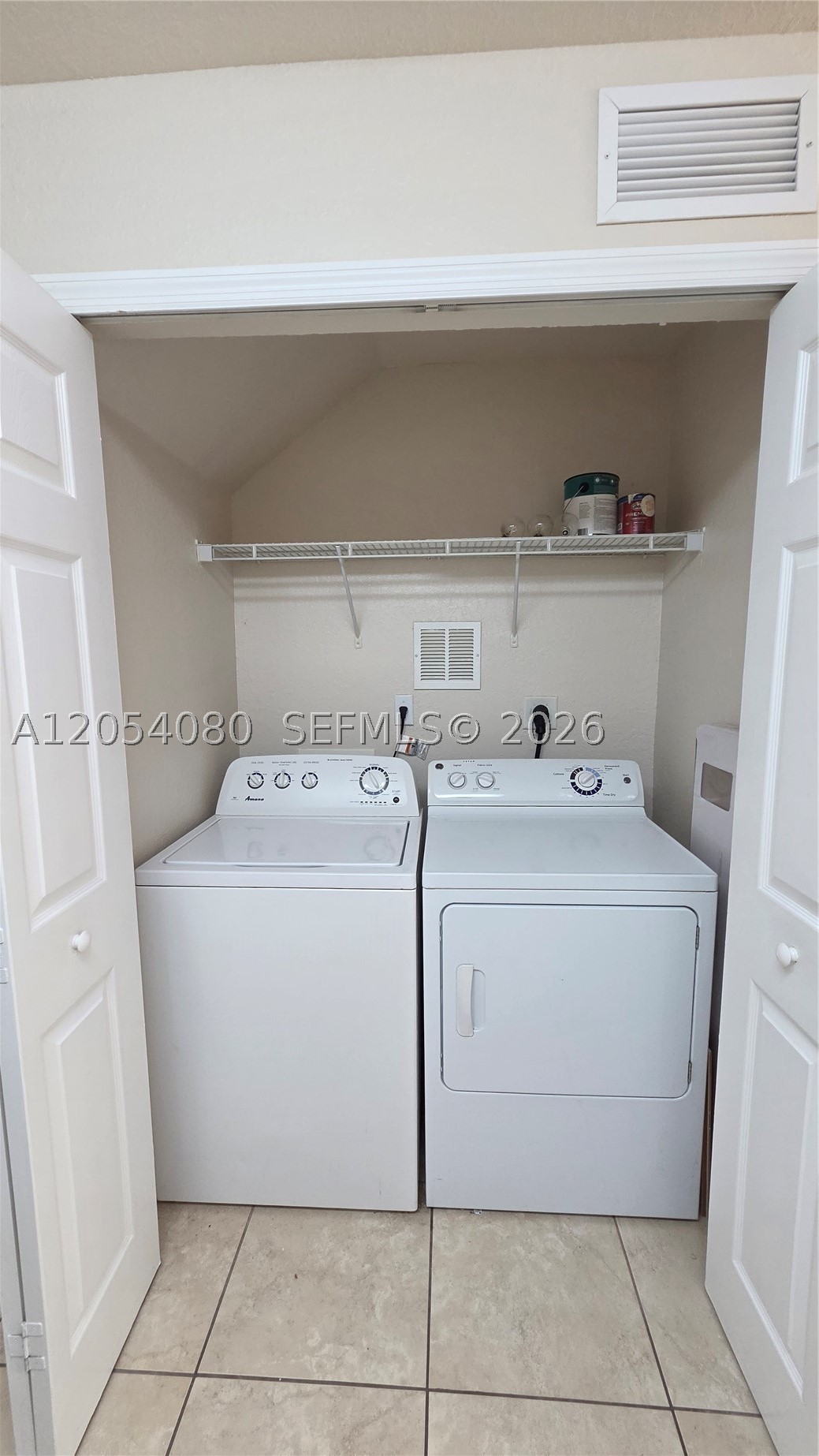 ST MORTIZ AT DORAL CONDO - Residential Lease