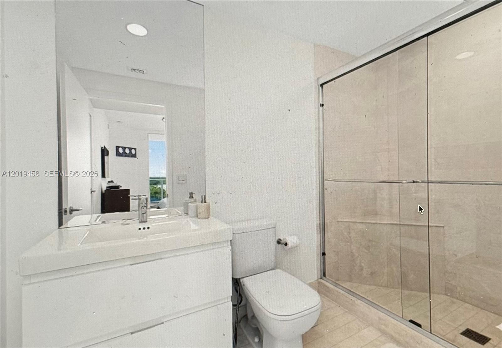 MARINA PALMS RESIDENCES S - Residential