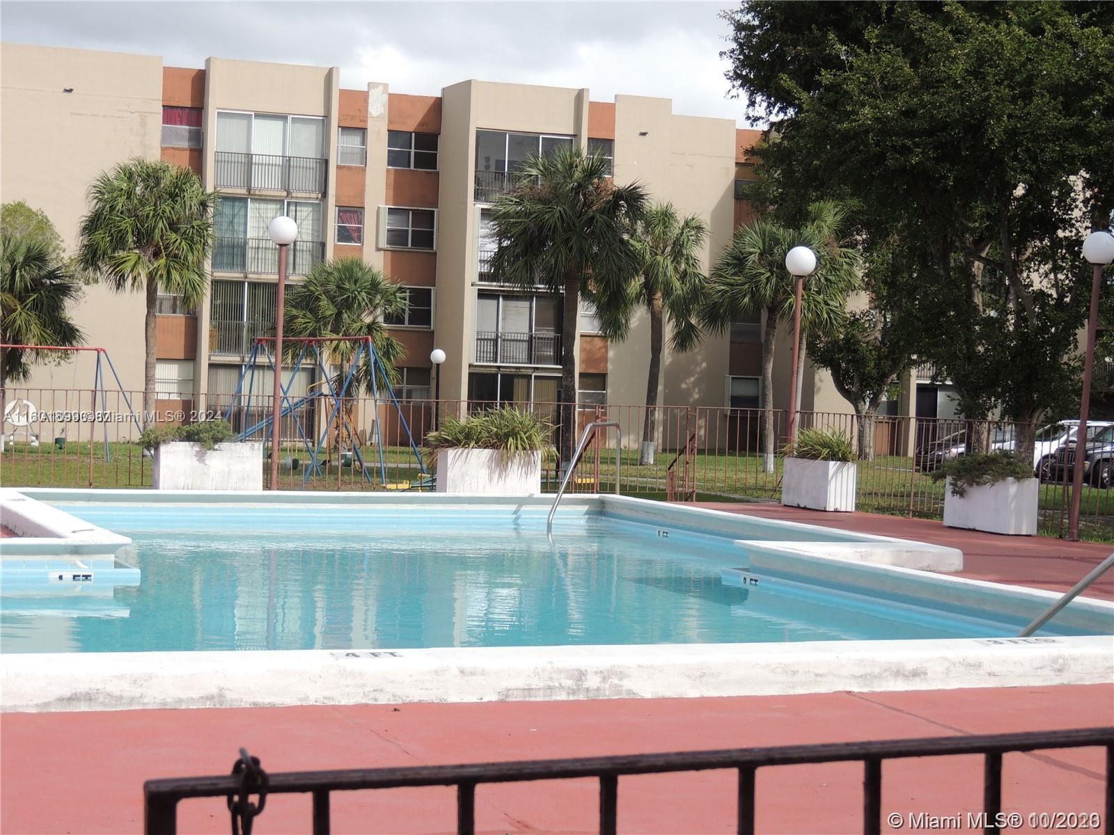 Spacious 2/2 +Den remodeled unit, beautiful kitchen with granite counter top and new appliances. Lots of windows with natural light. Lots of closets. Quiet an peaceful gated community just a few blocks from FIU and major express ways and Miami International Airport. Hurricane high impact windows. Washer and Dryer inside the unit
