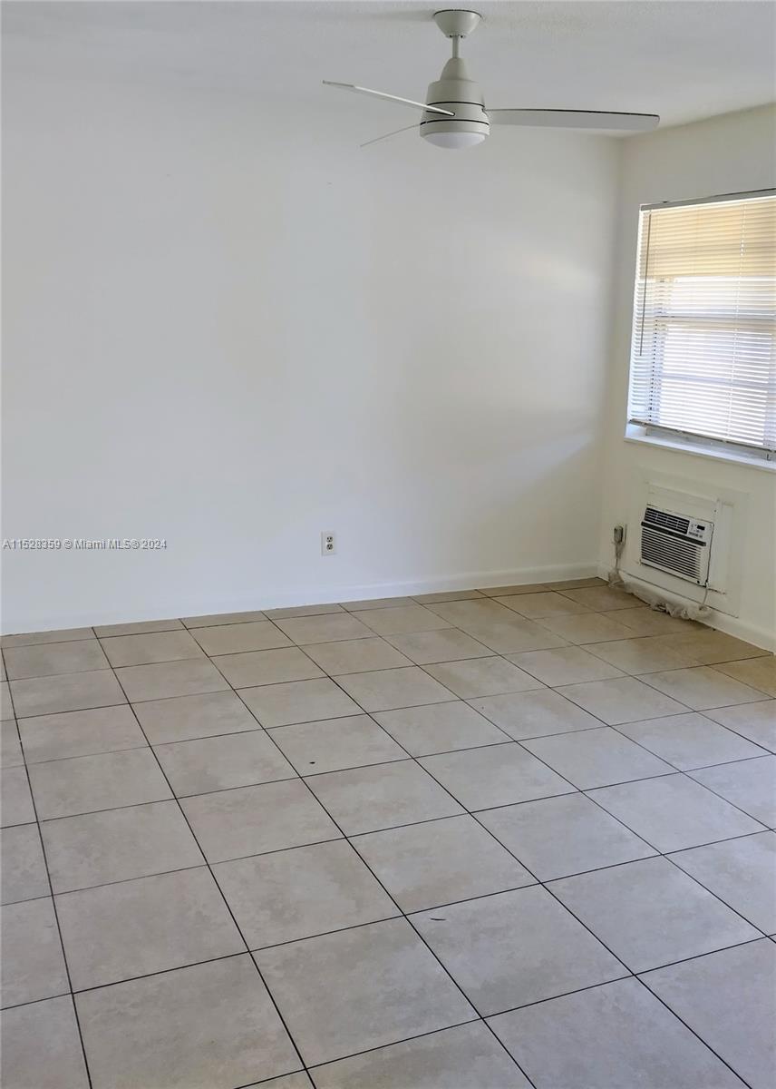 EVERGLADE LAND SALES CO - Residential Lease