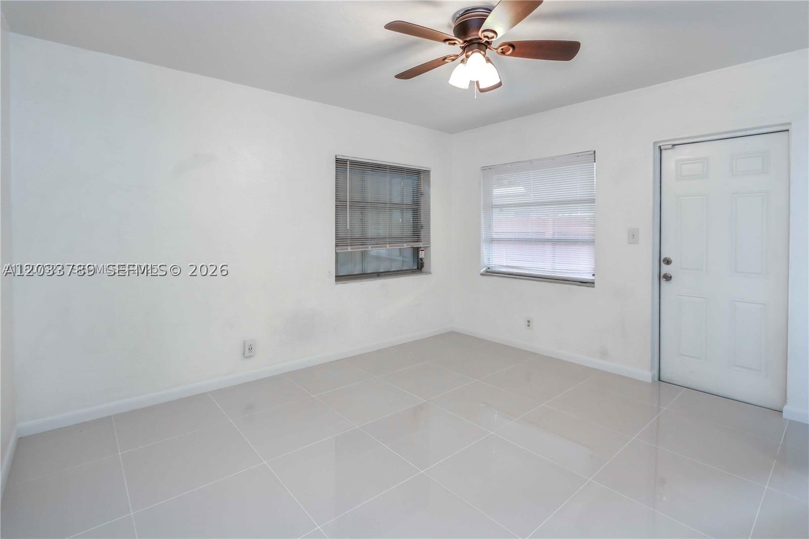Hollywood South Side Add - Residential Lease