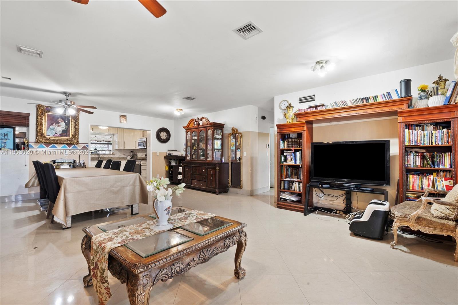PICKWICK LAKE ESTATES SEC - Residential