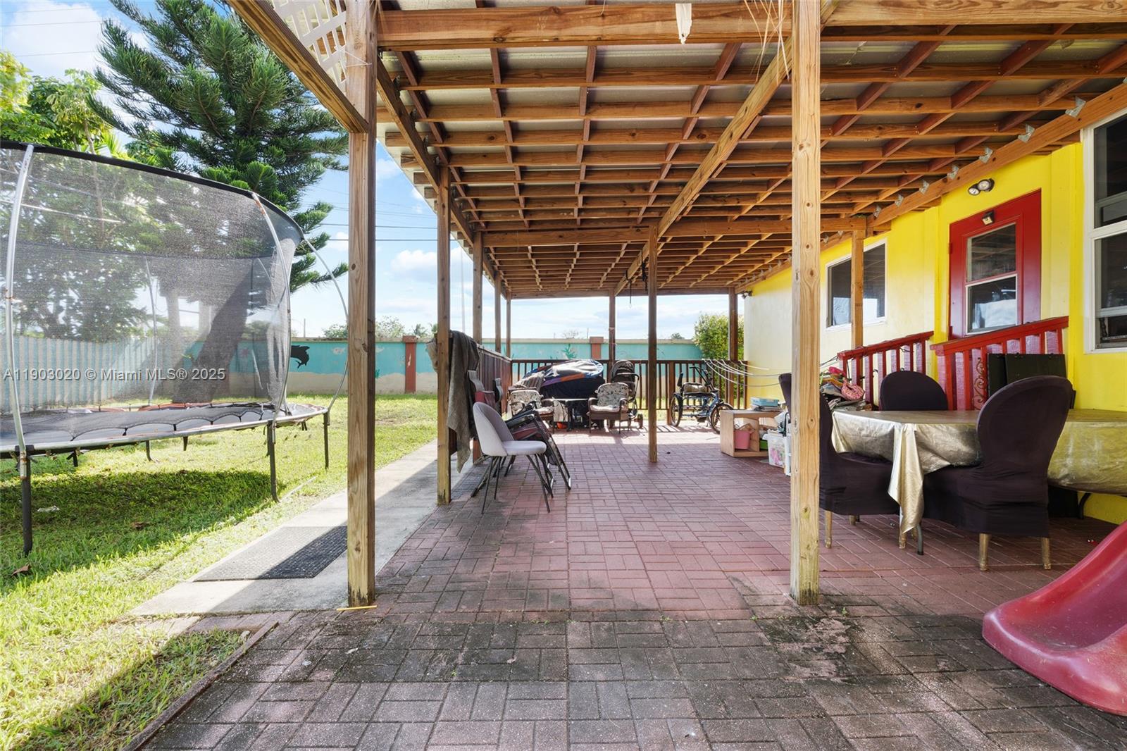 PICKWICK LAKE ESTATES SEC - Residential