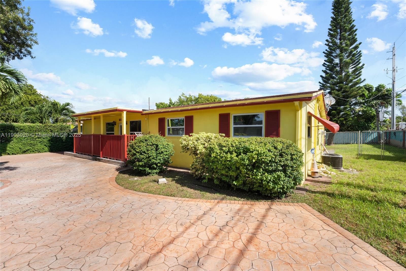 PICKWICK LAKE ESTATES SEC - Residential
