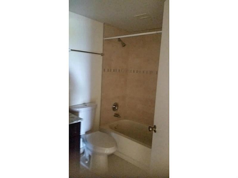 LAS VISTAS AT DORAL CONDO - Residential Lease