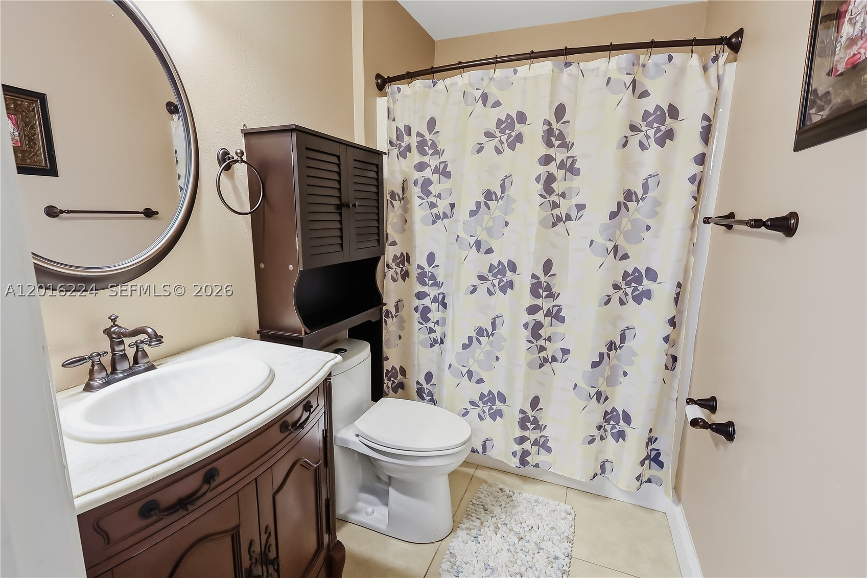ASHLEY LAKES NORTH - Residential
