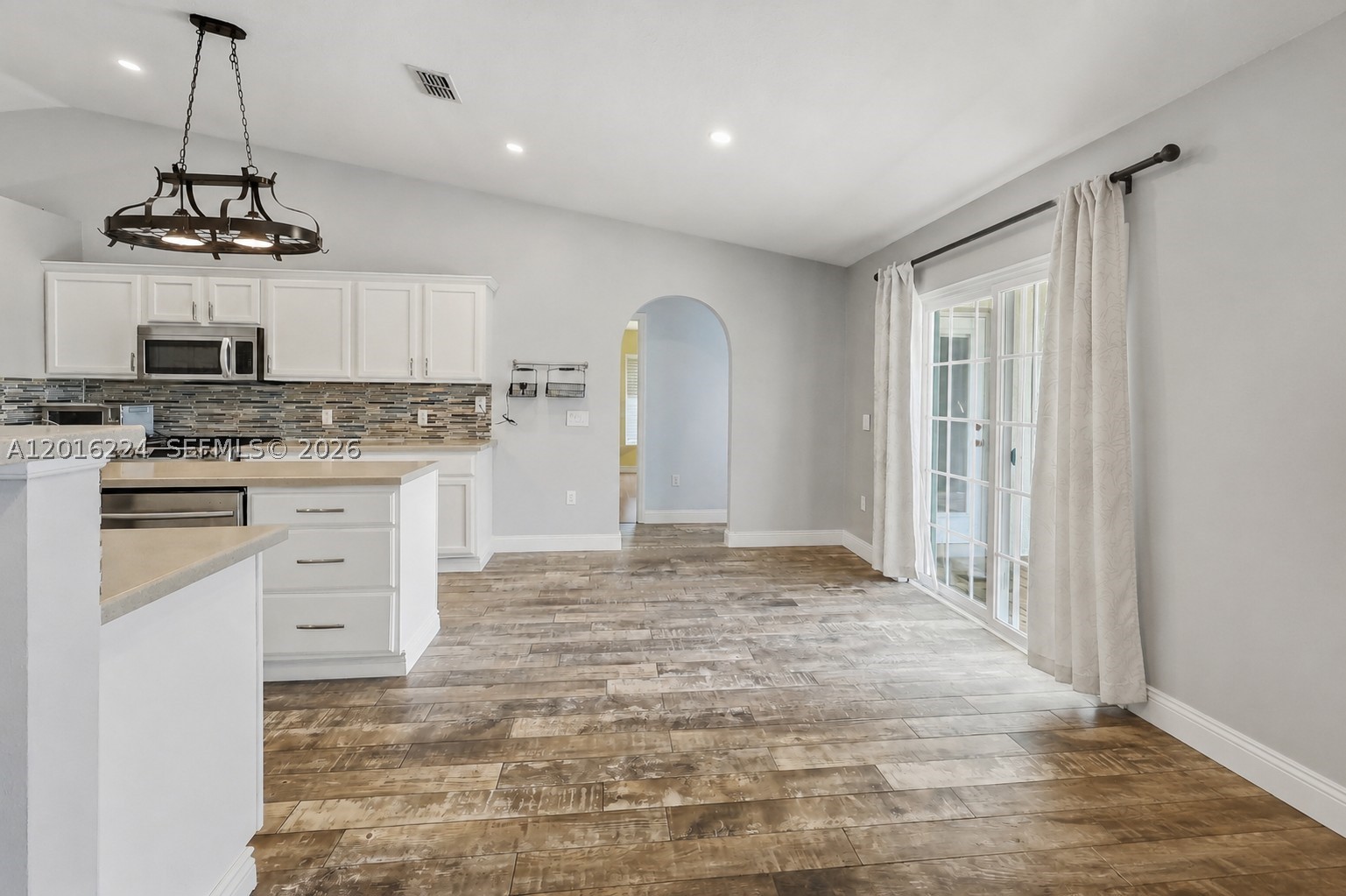 ASHLEY LAKES NORTH - Residential