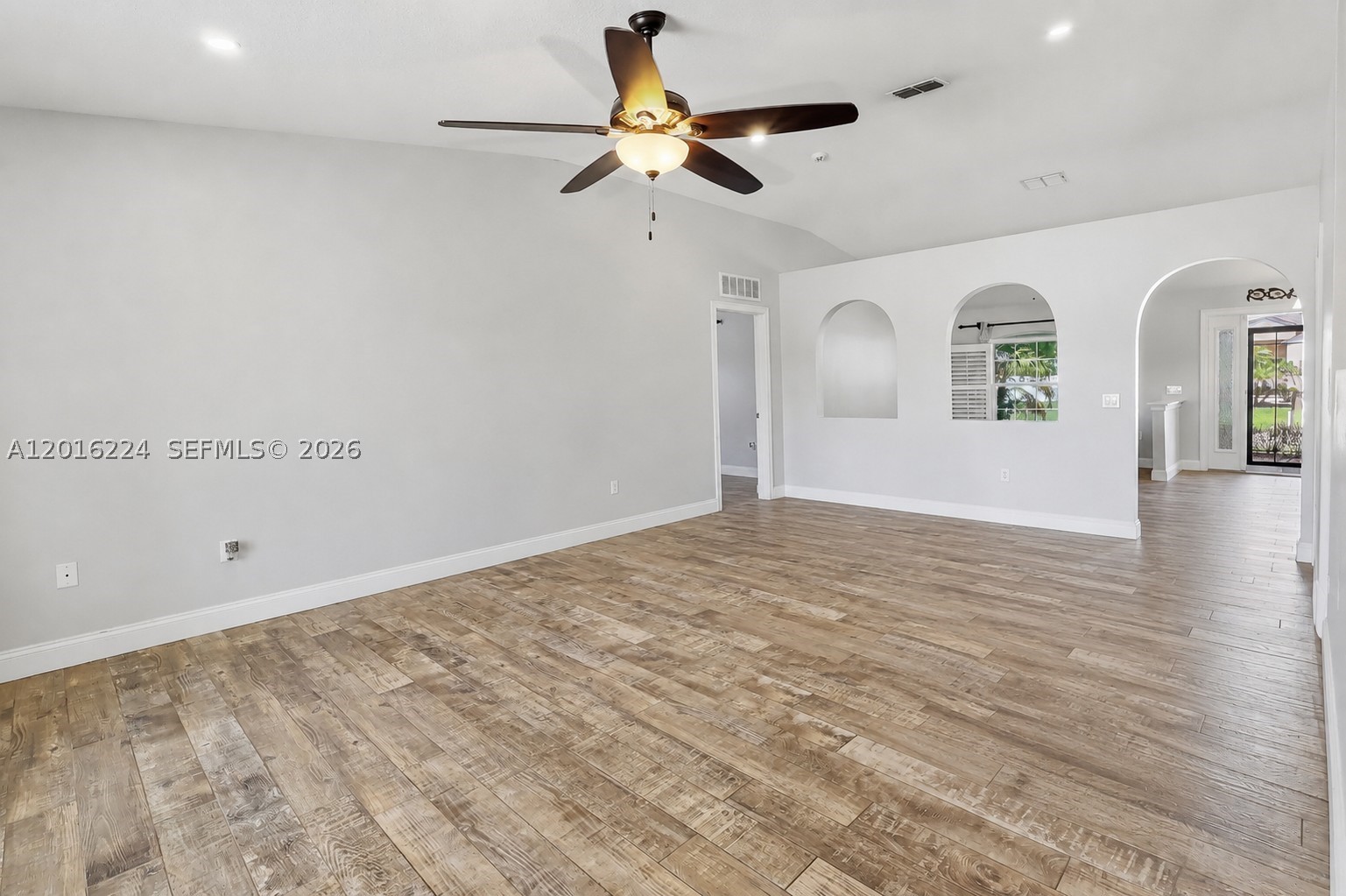 ASHLEY LAKES NORTH - Residential