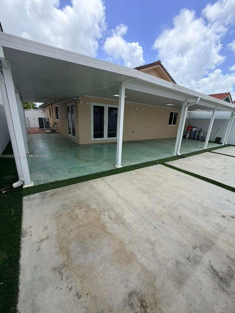 ARISTOTLE SUB PHASE I - Residential Lease