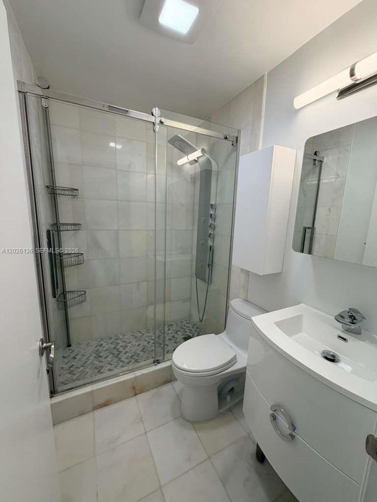 ARISTOTLE SUB PHASE I - Residential Lease