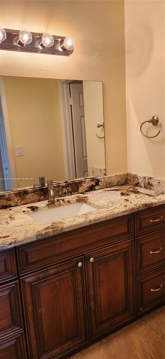 CORAL GARDENS II CONDO - Residential Lease