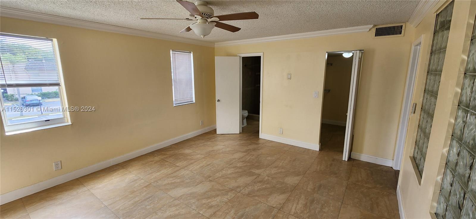 CORAL GARDENS II CONDO - Residential Lease