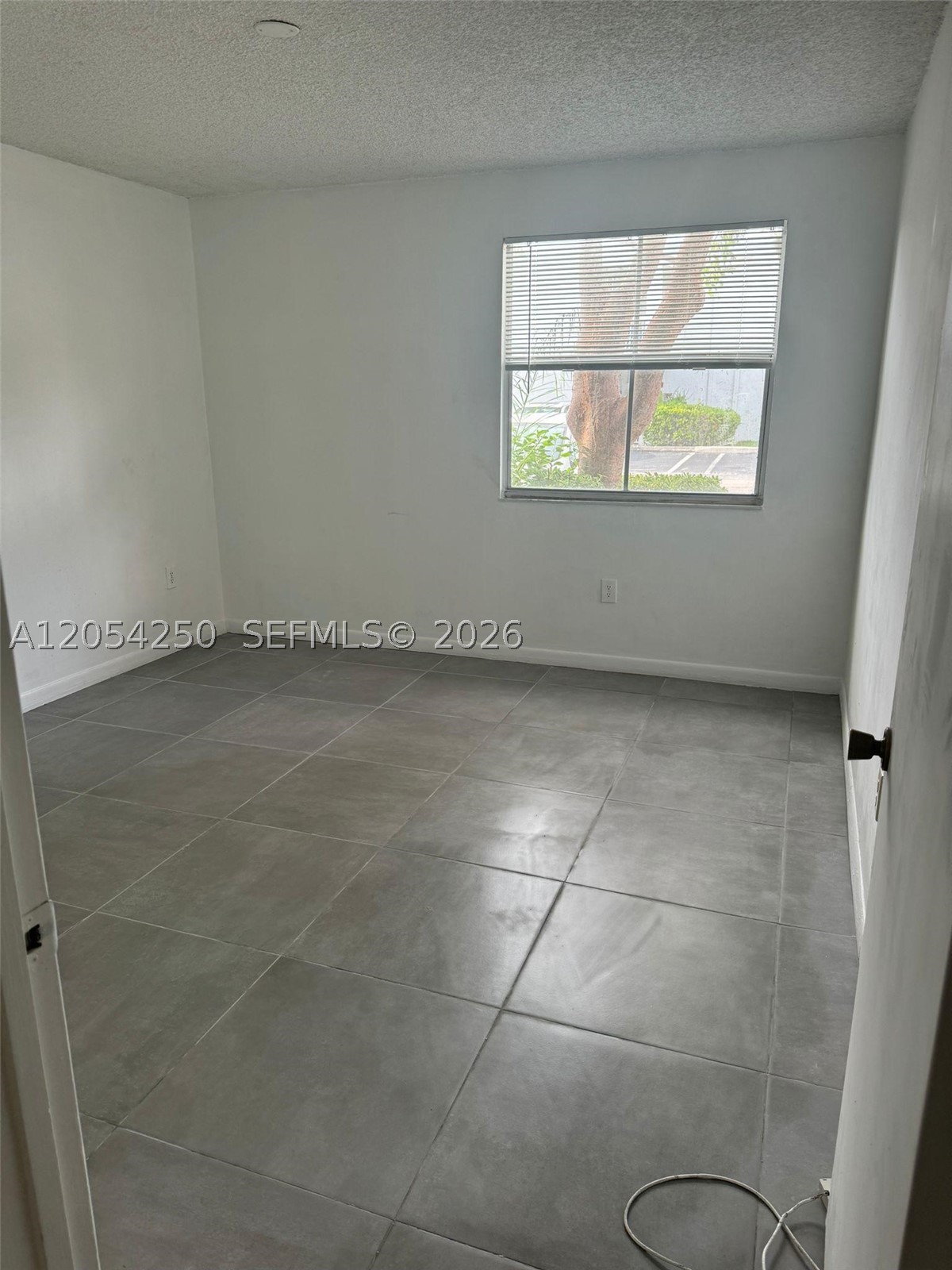 THE GREENS AT DORAL CONDO - Residential Lease
