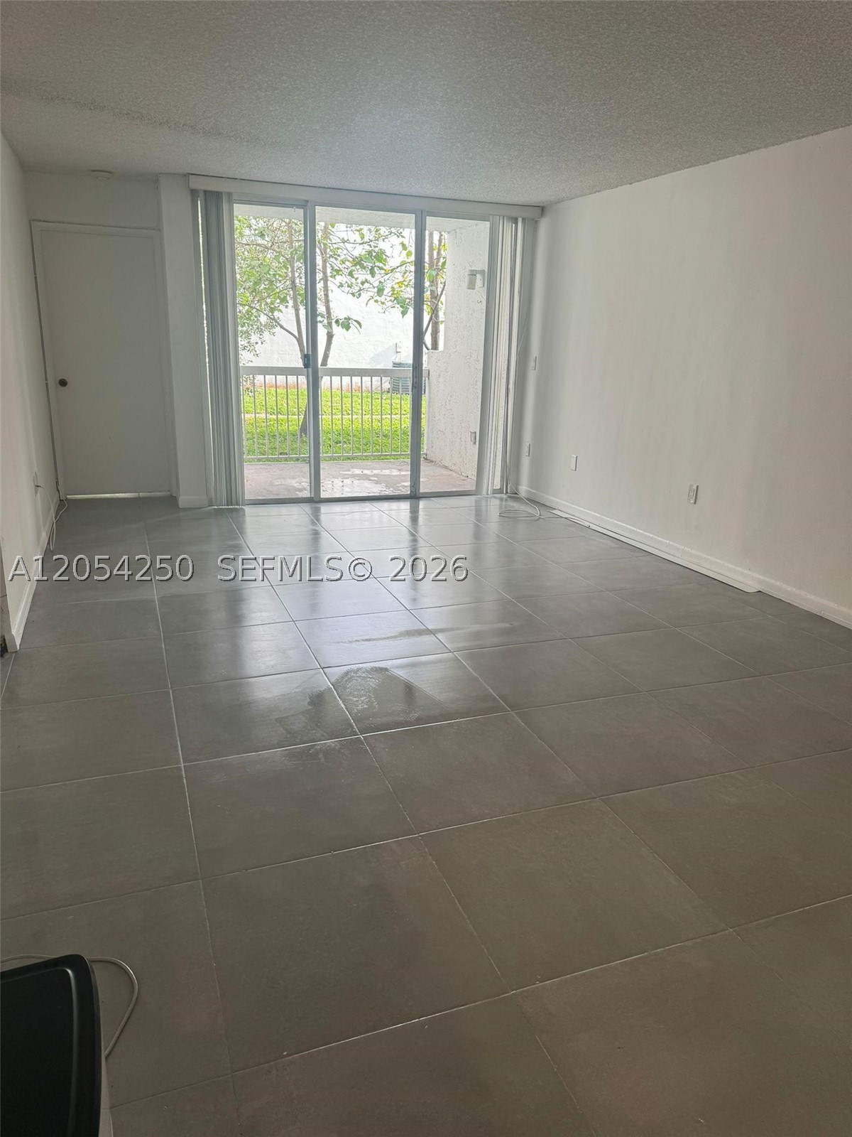 THE GREENS AT DORAL CONDO - Residential Lease