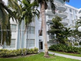 MONTECARLO CONDO - Residential Lease