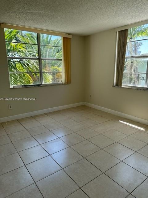 MONTECARLO CONDO - Residential Lease