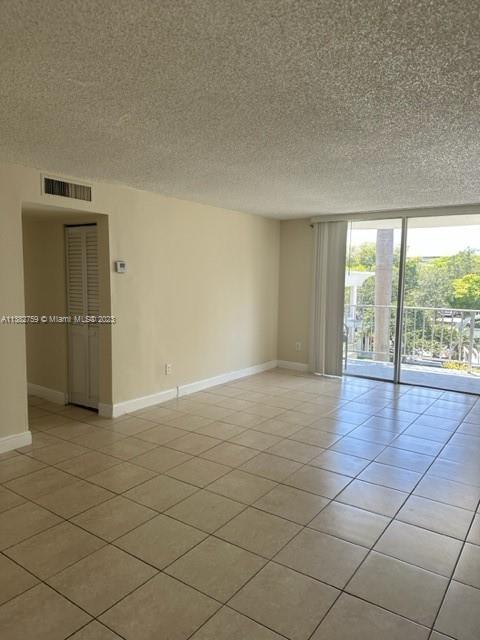 MONTECARLO CONDO - Residential Lease