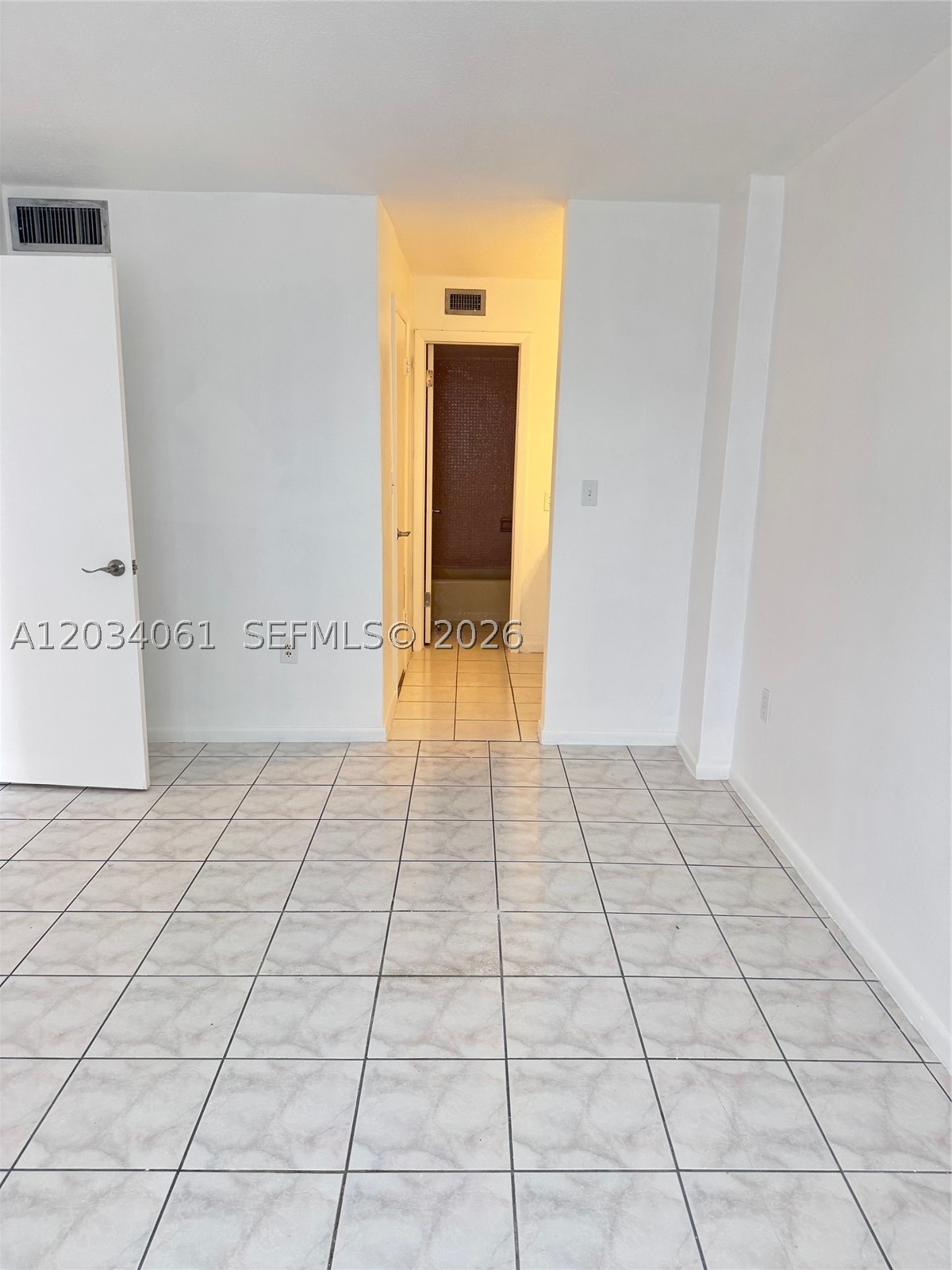 VISTA ALEGRE CONDO - Residential Lease