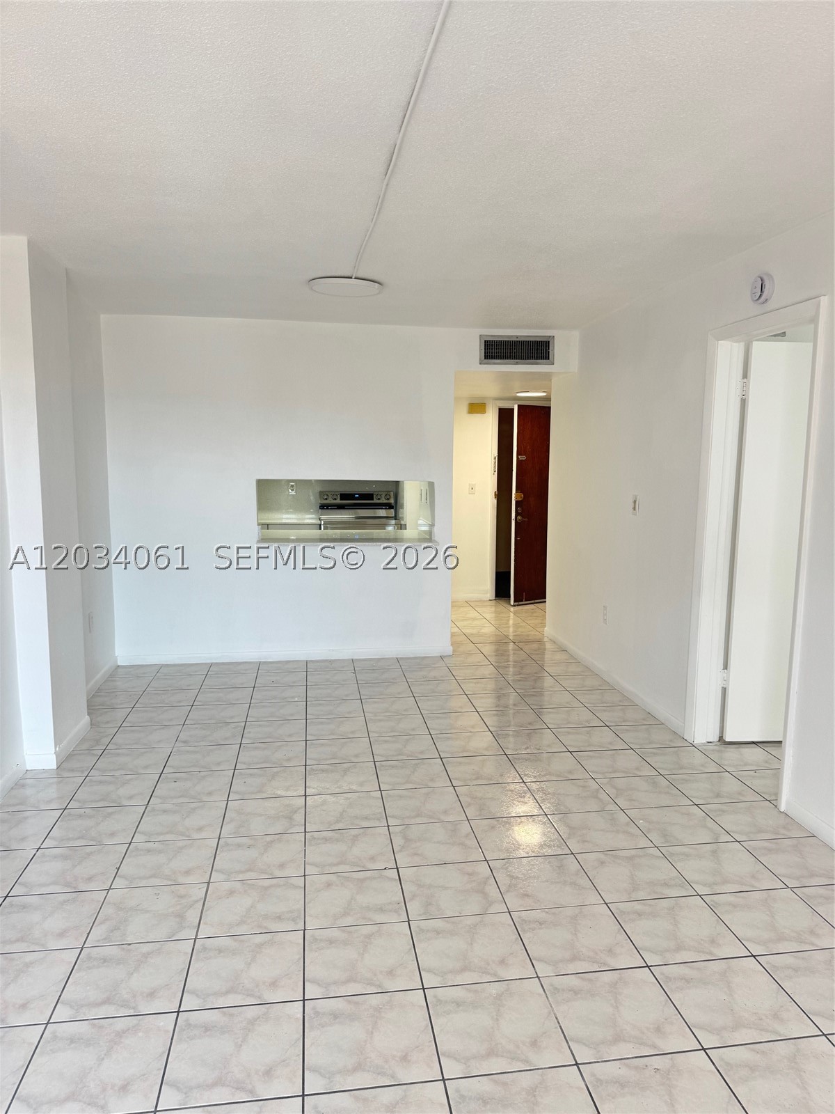 VISTA ALEGRE CONDO - Residential Lease