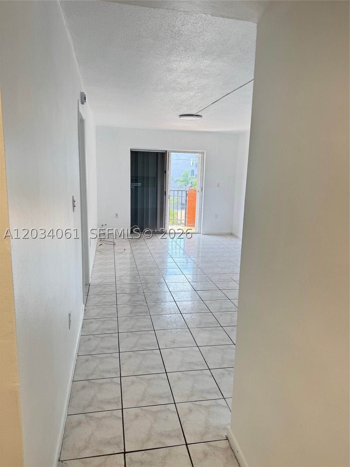 VISTA ALEGRE CONDO - Residential Lease
