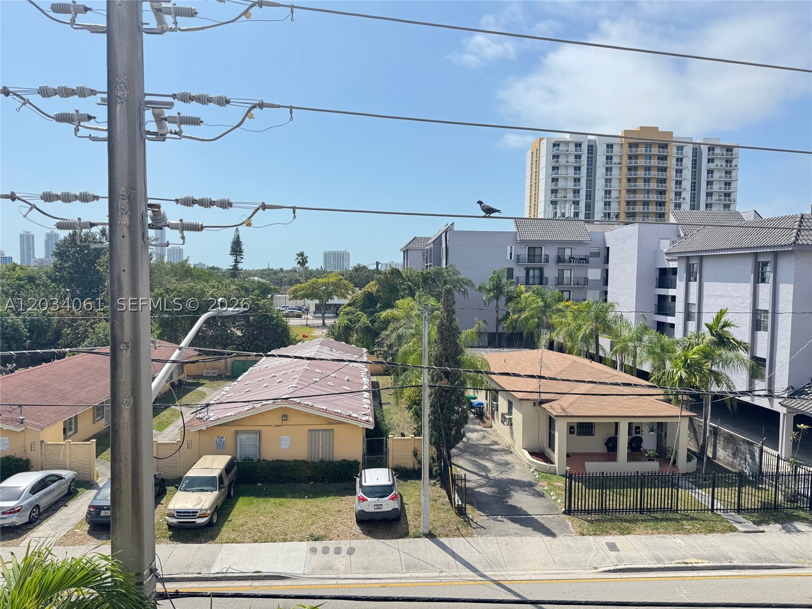VISTA ALEGRE CONDO - Residential Lease