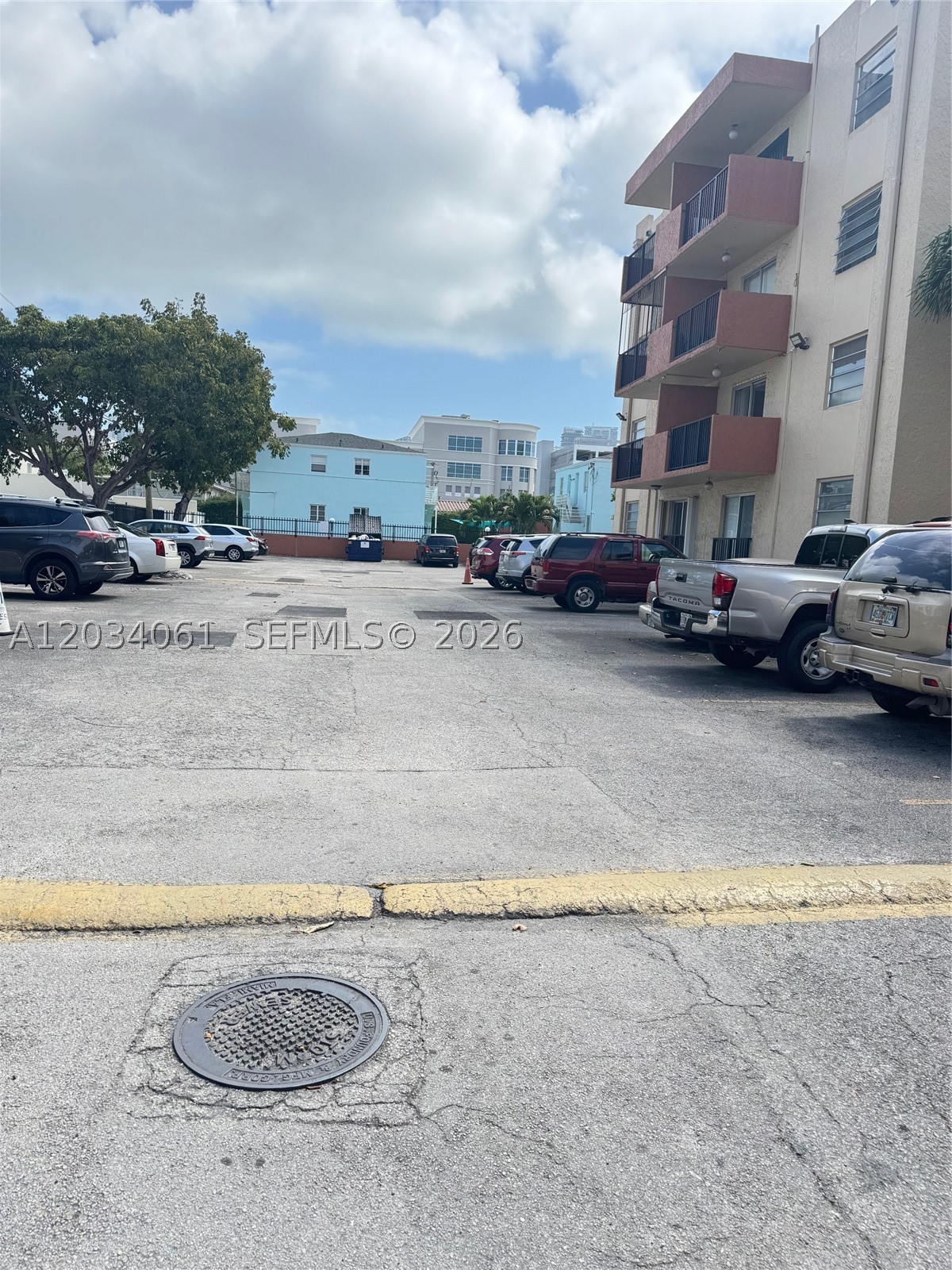 VISTA ALEGRE CONDO - Residential Lease