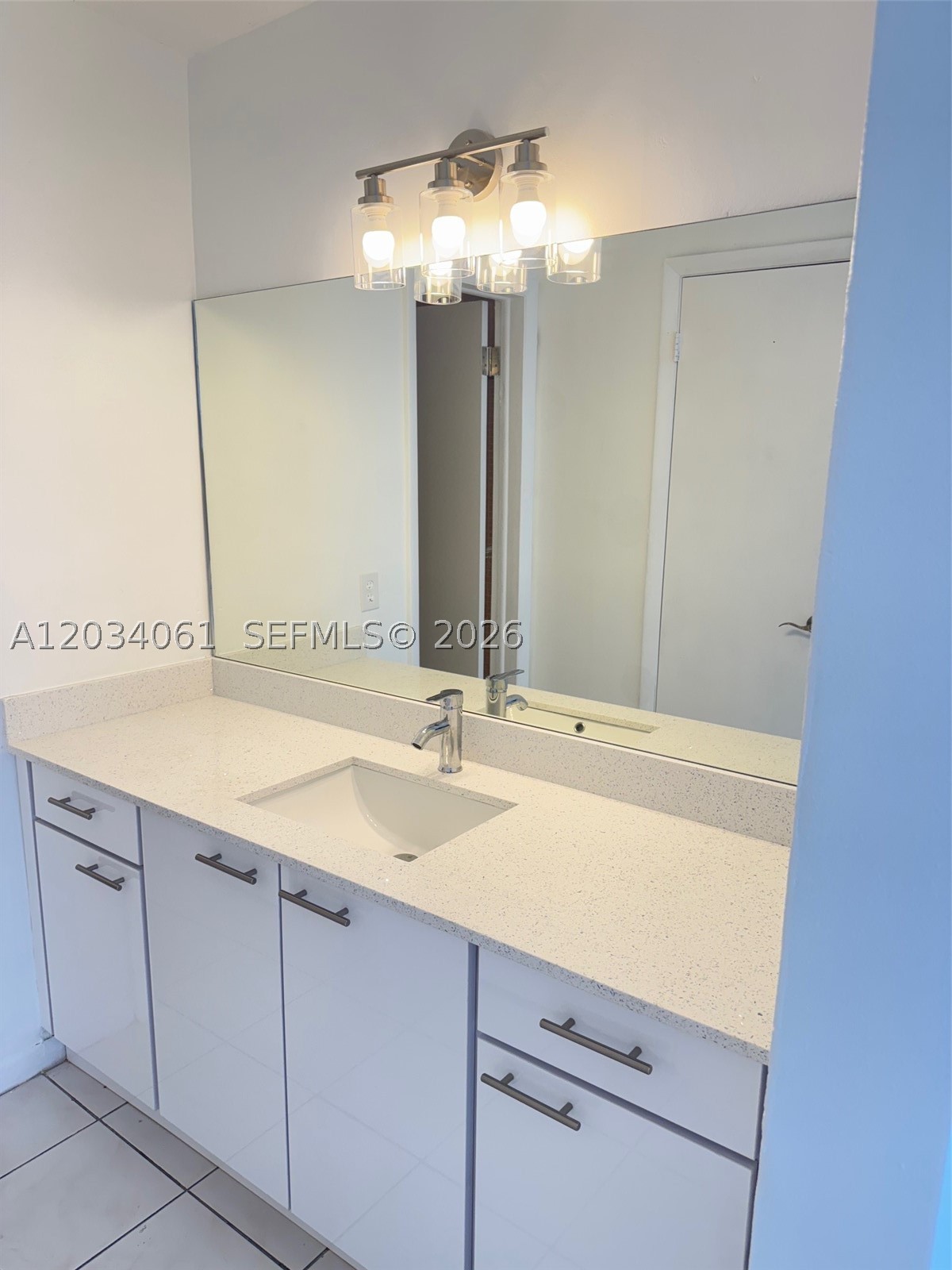VISTA ALEGRE CONDO - Residential Lease