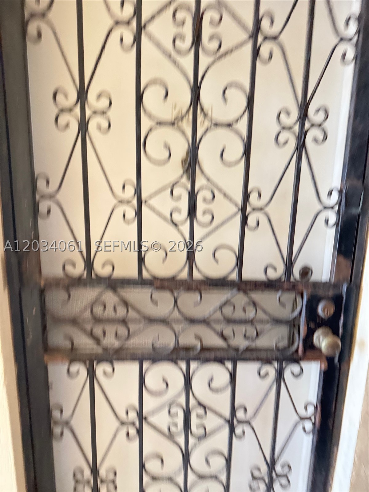 VISTA ALEGRE CONDO - Residential Lease
