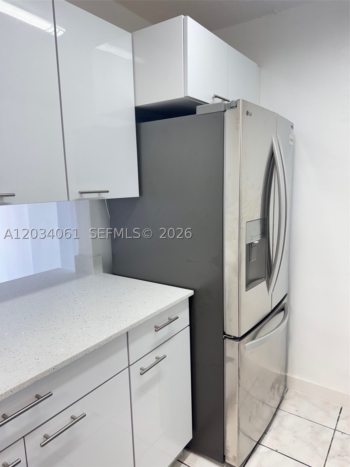 VISTA ALEGRE CONDO - Residential Lease