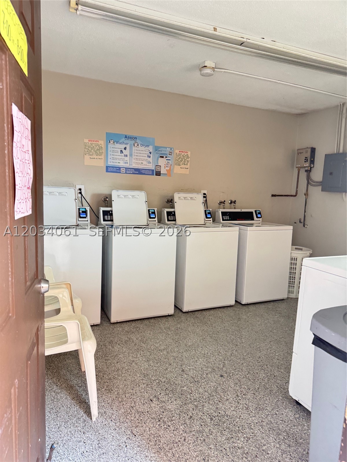 VISTA ALEGRE CONDO - Residential Lease