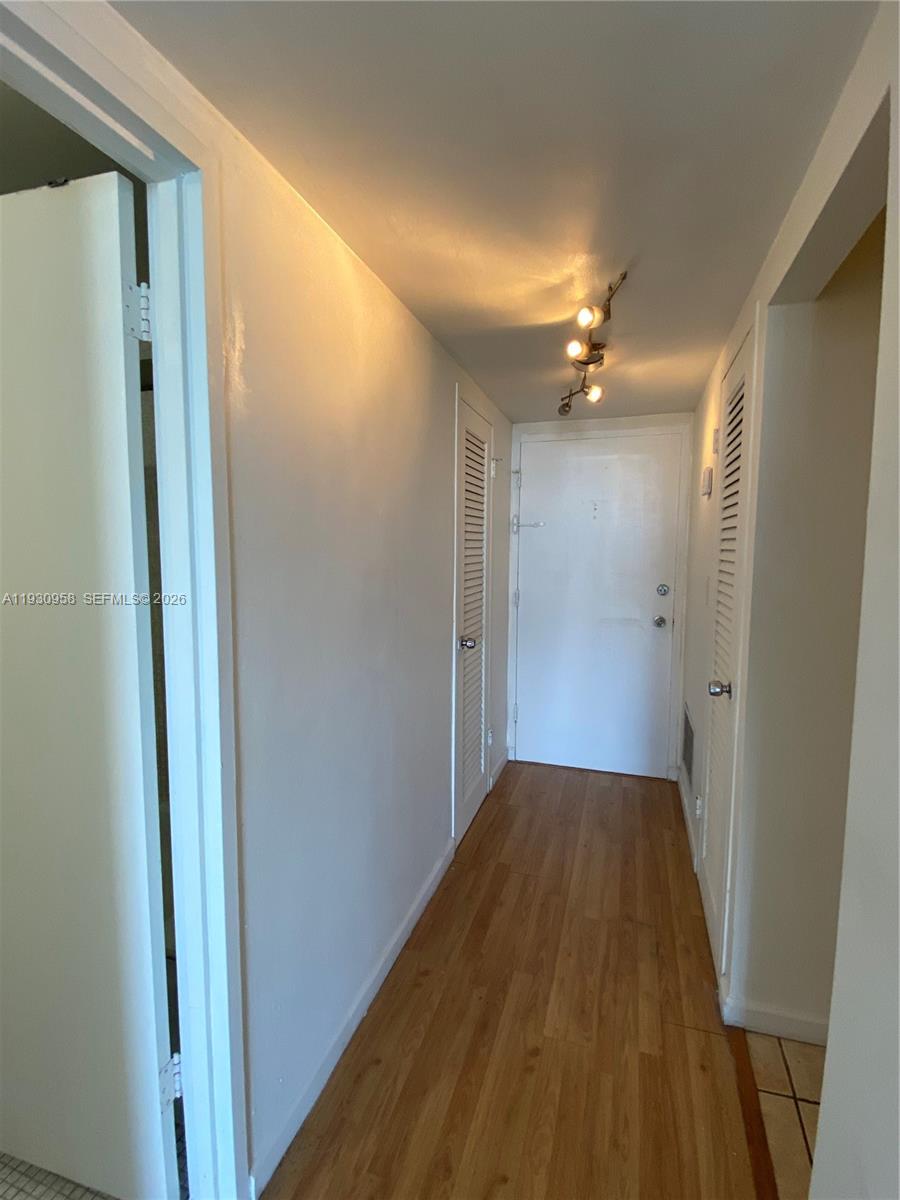 KENNEDY HOUSE CONDO - Residential