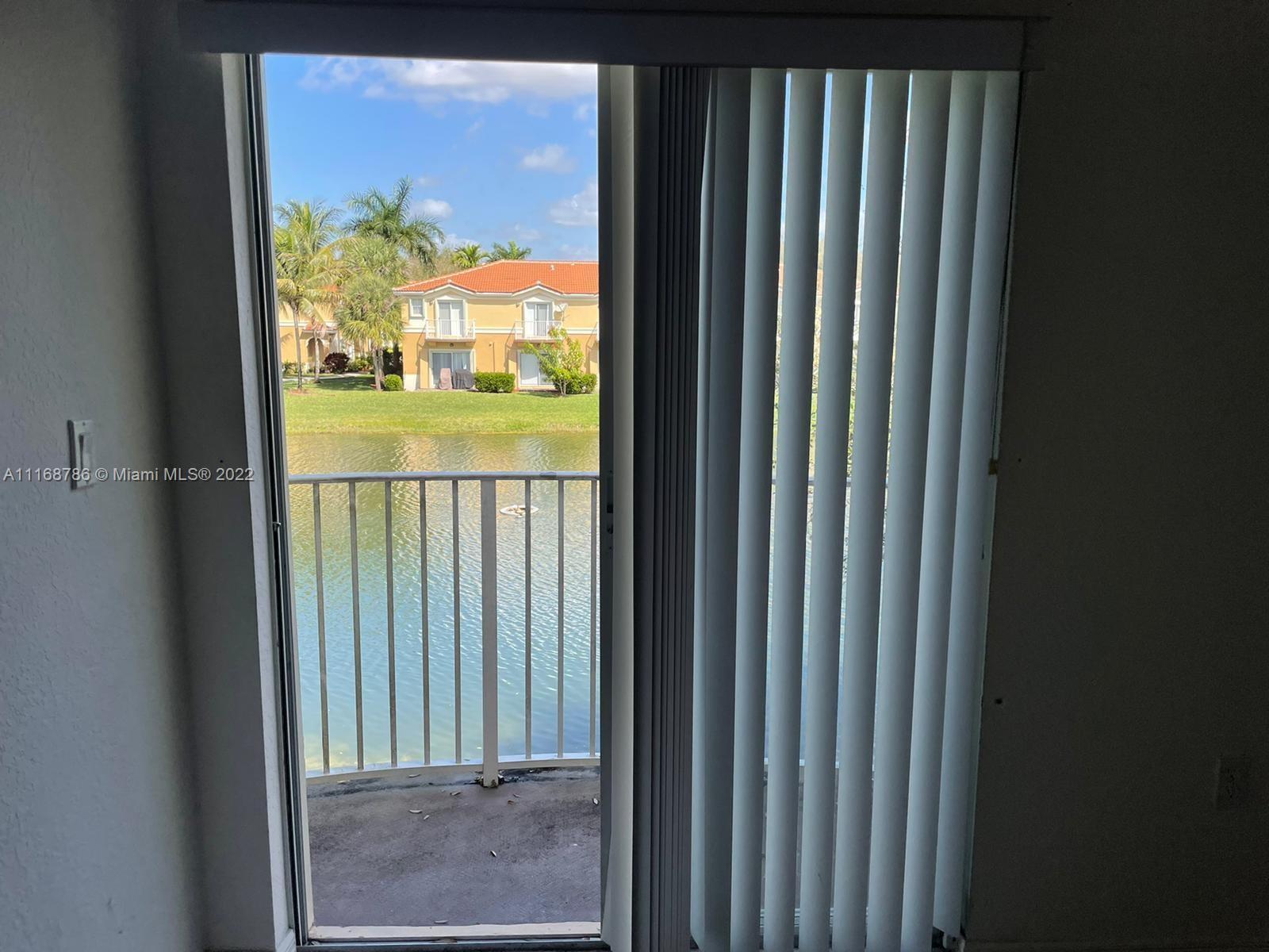 MELROSE POINT CONDO - Residential Lease