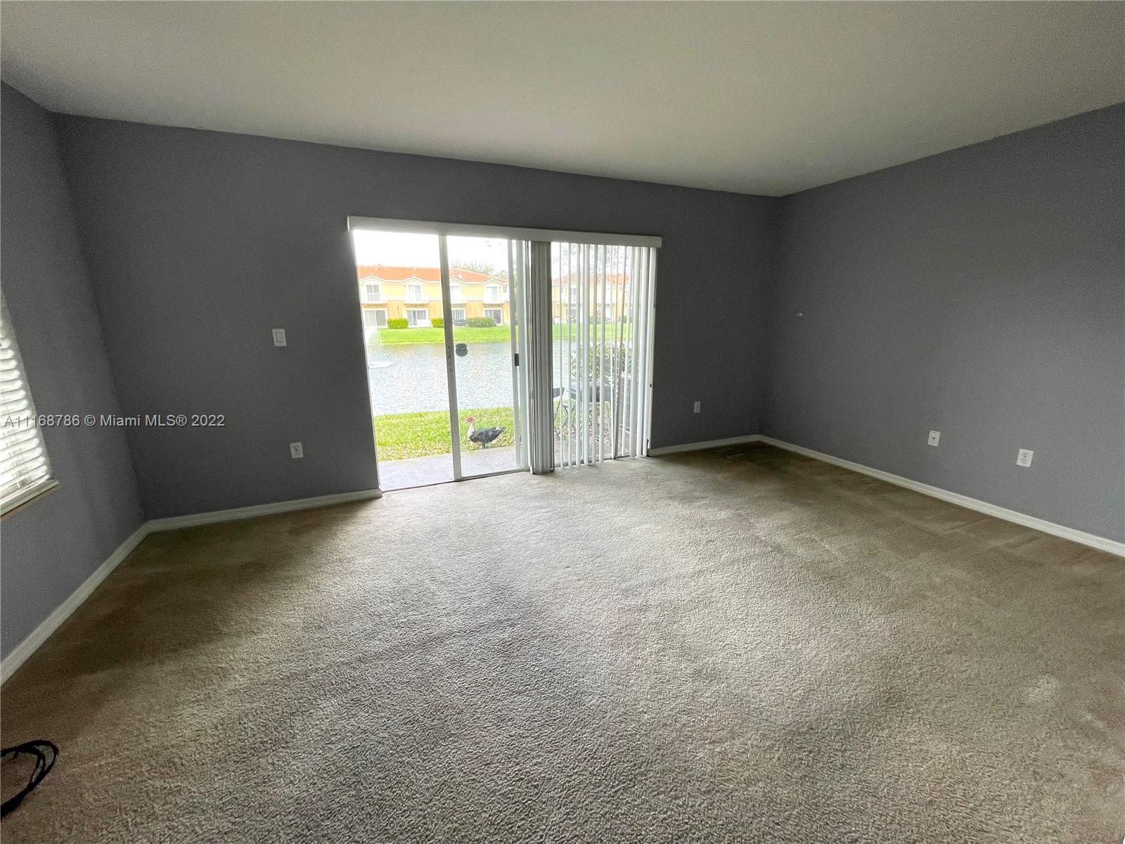 MELROSE POINT CONDO - Residential Lease