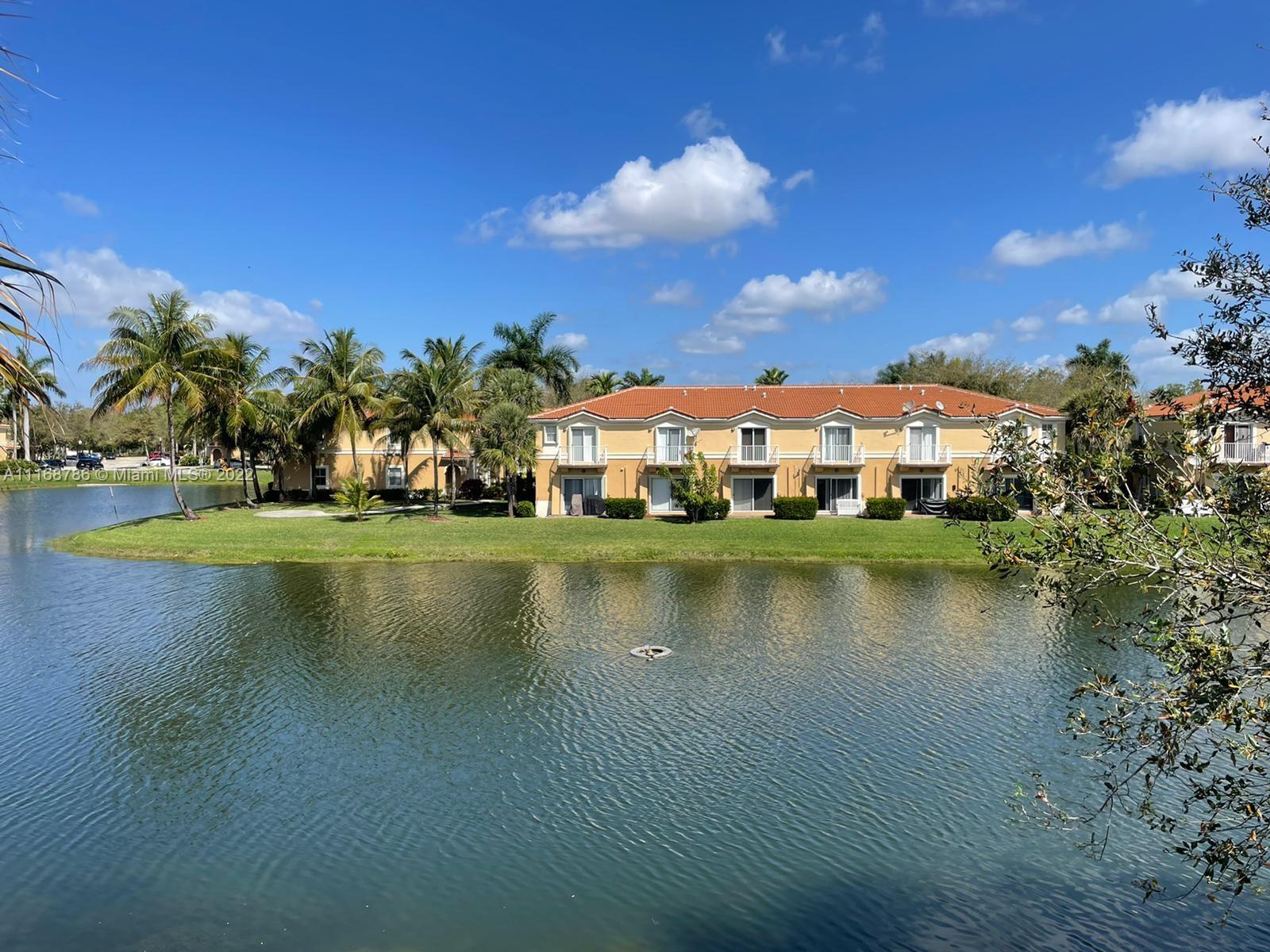 MELROSE POINT CONDO - Residential Lease