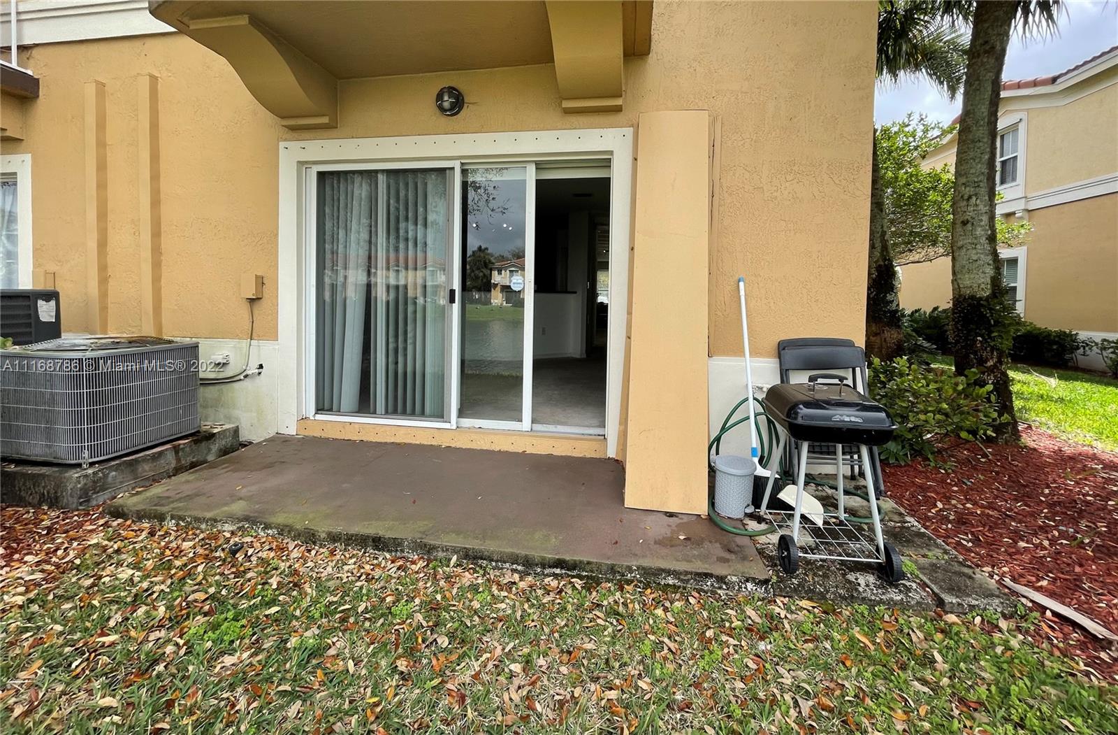 MELROSE POINT CONDO - Residential Lease