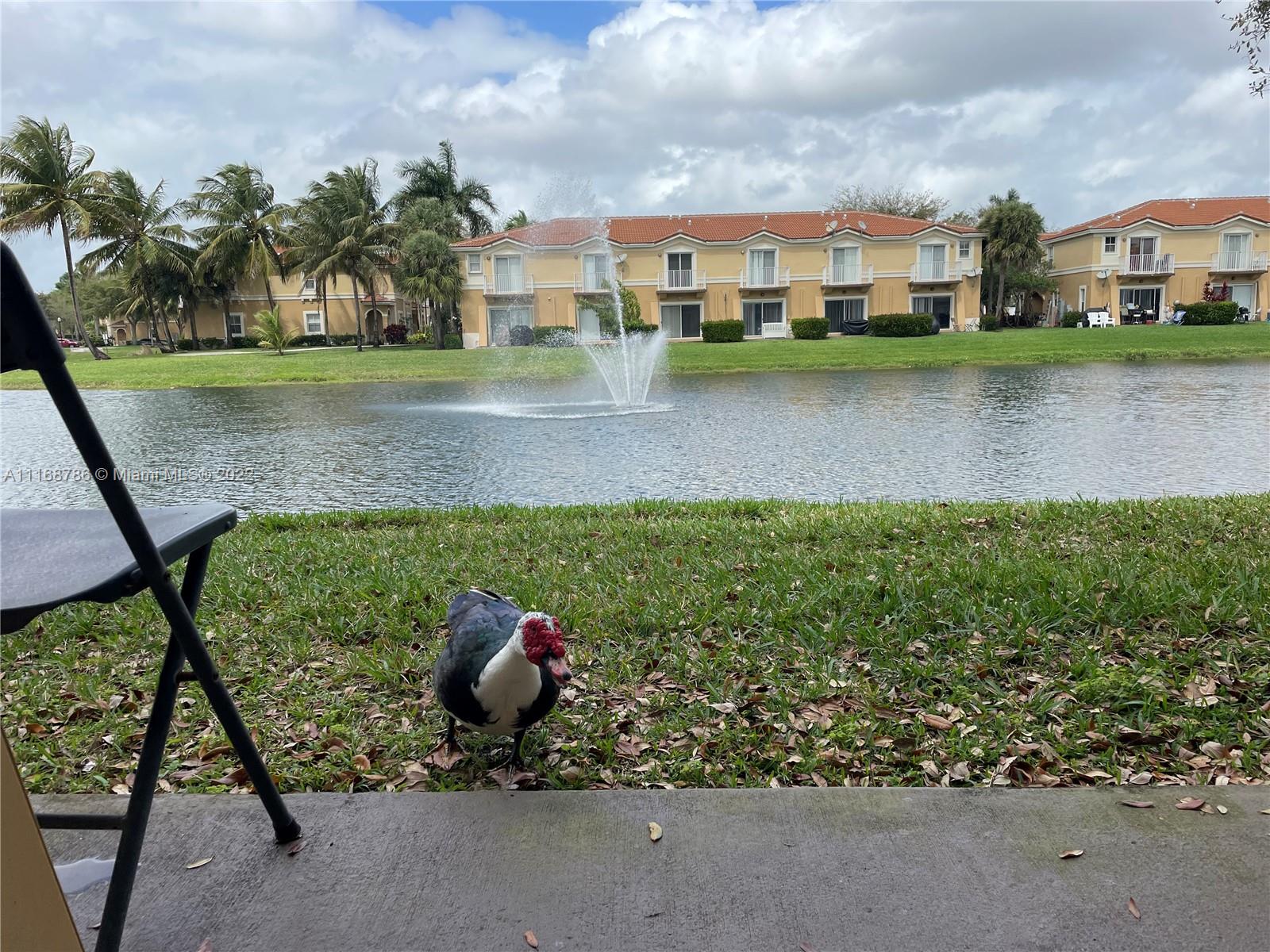 MELROSE POINT CONDO - Residential Lease