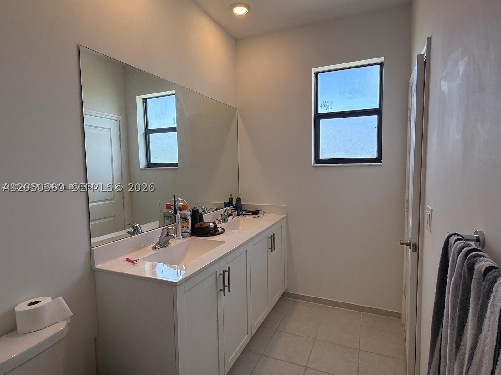 ENCLAVE SOUTH PHASE 2 - Residential