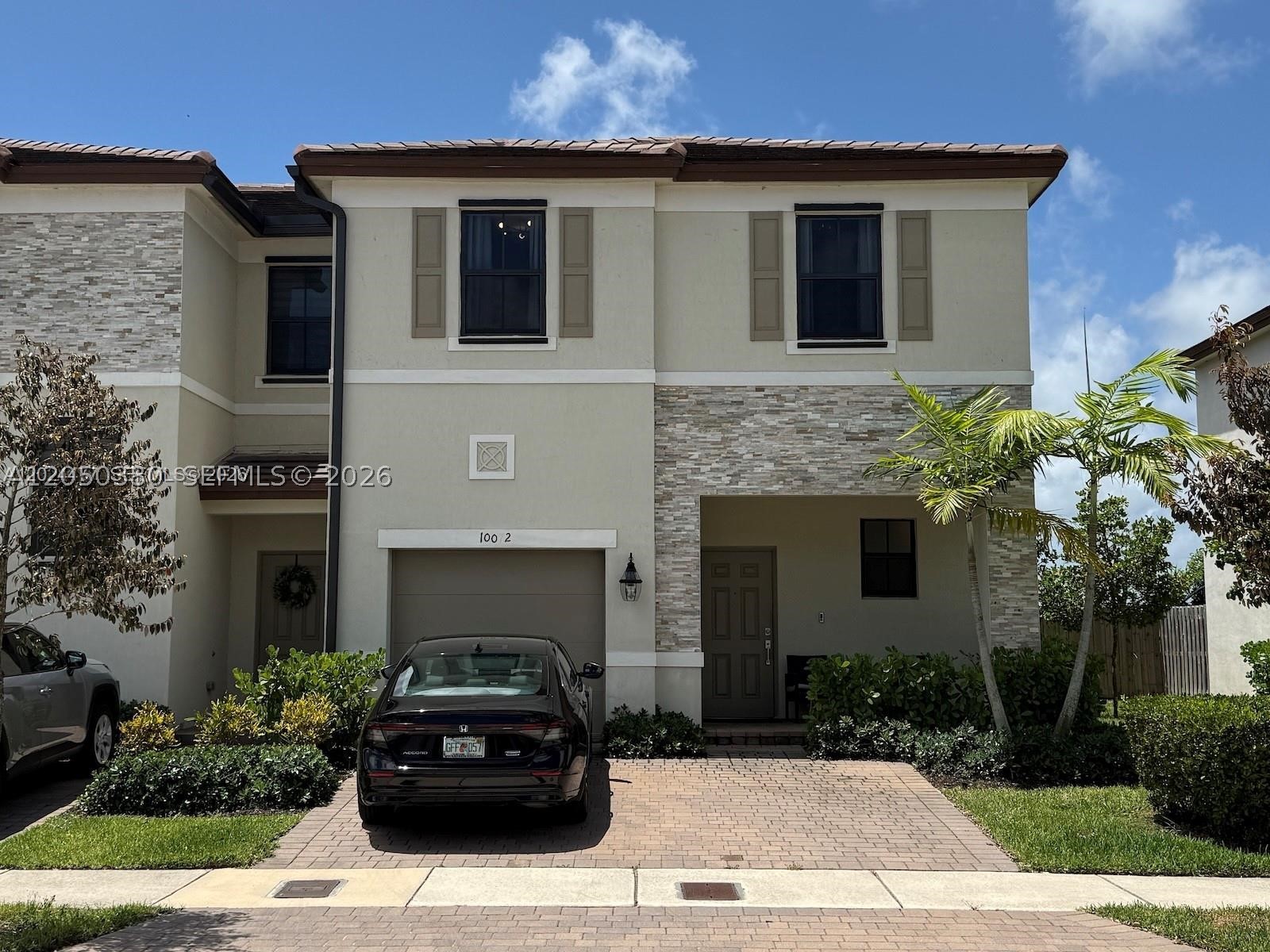ENCLAVE SOUTH PHASE 2 - Residential