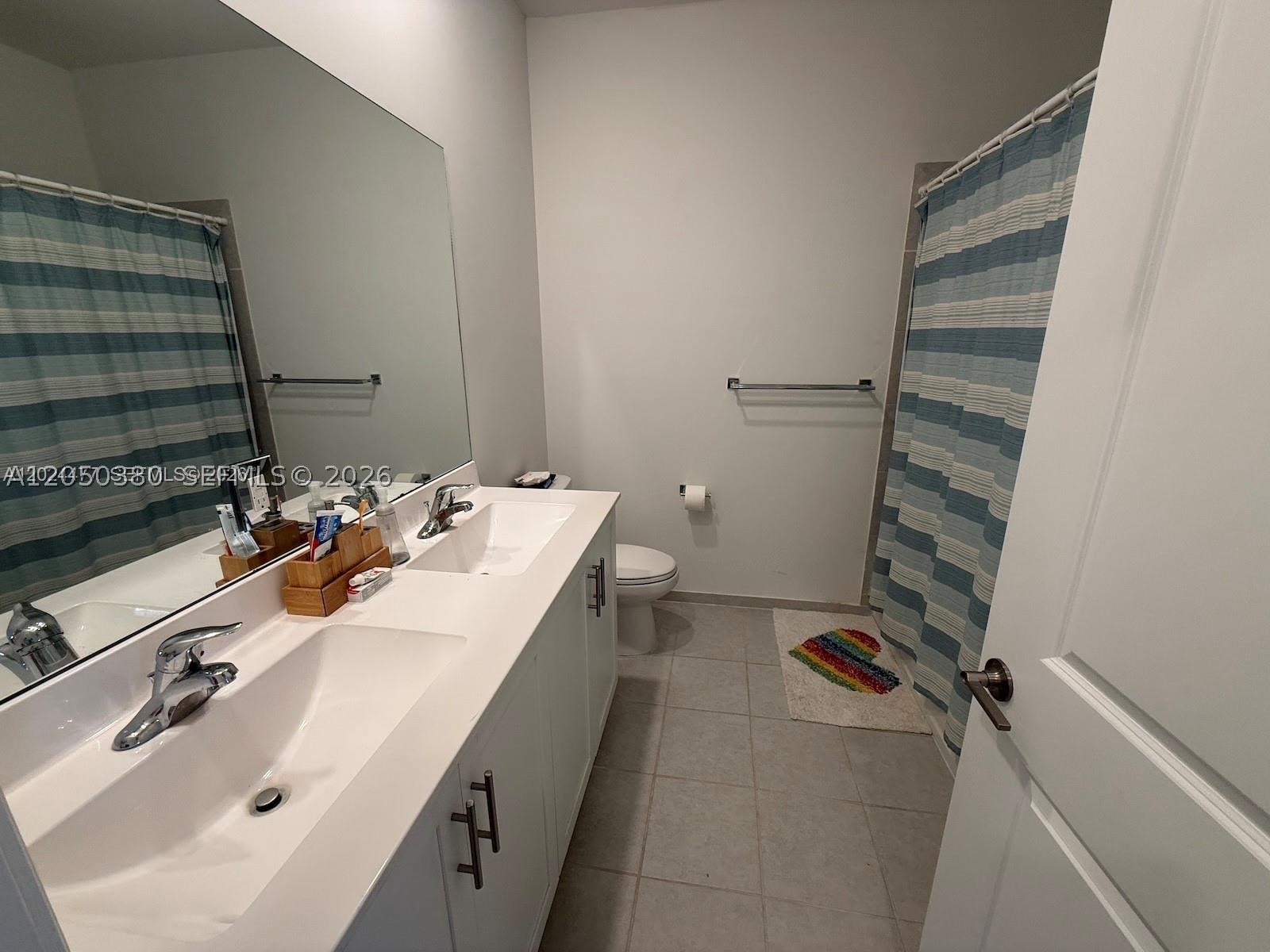 ENCLAVE SOUTH PHASE 2 - Residential