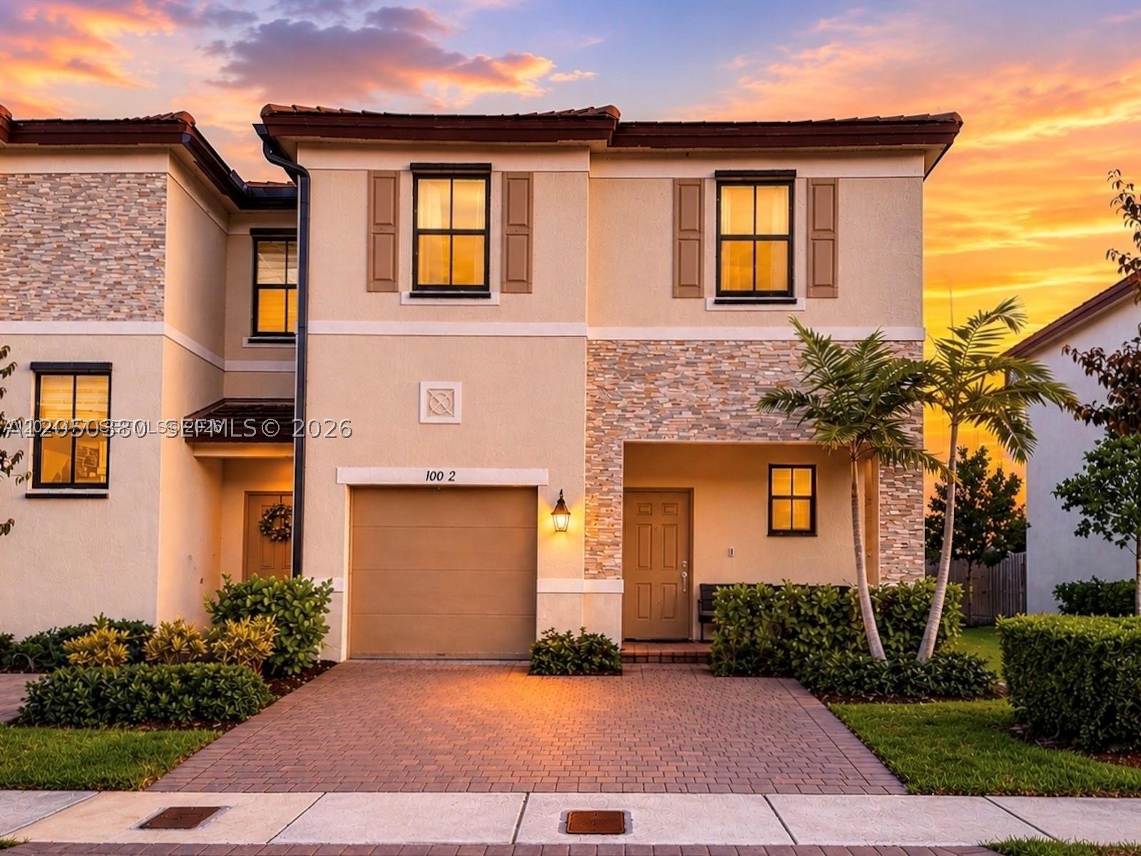 ENCLAVE SOUTH PHASE 2 - Residential