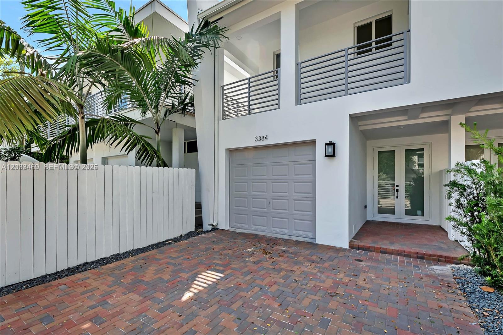PERRY-FROW - Residential Lease