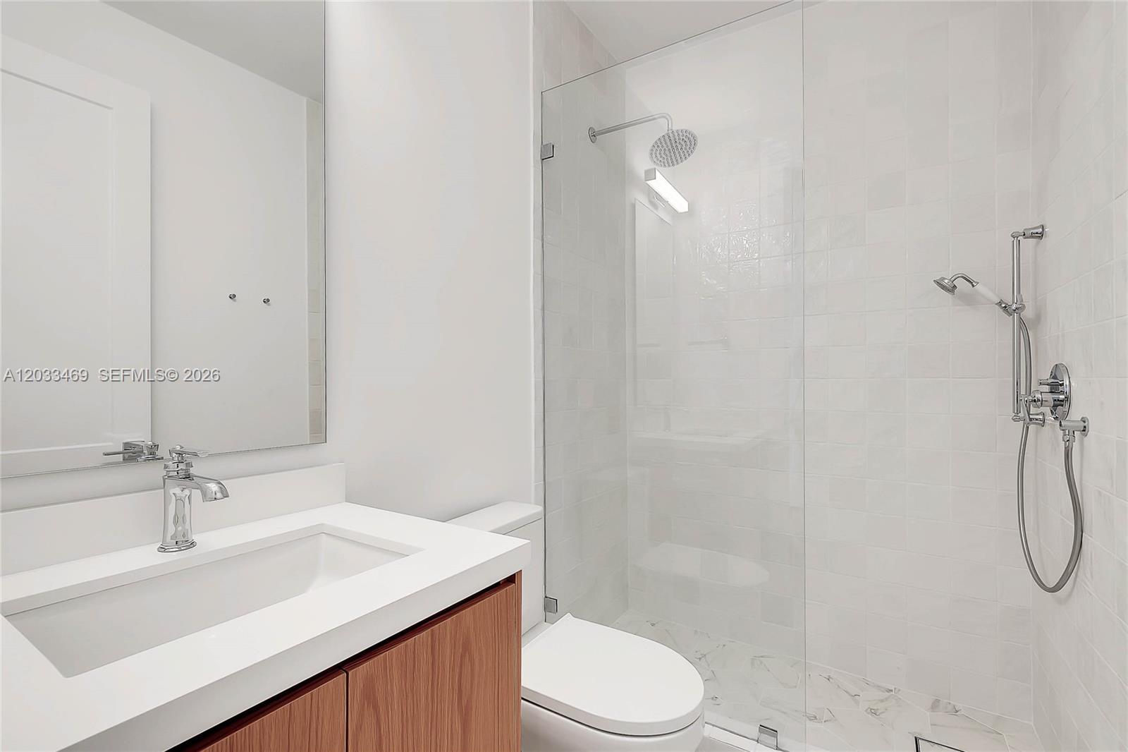 PERRY-FROW - Residential Lease