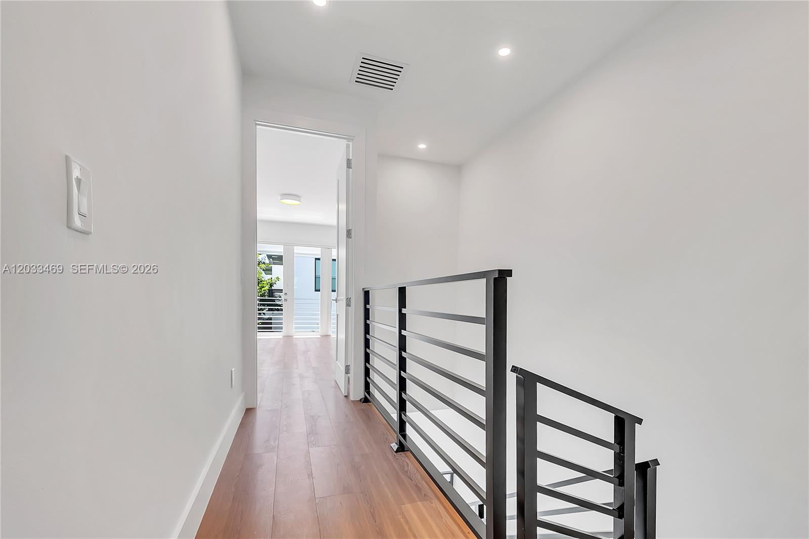 PERRY-FROW - Residential Lease
