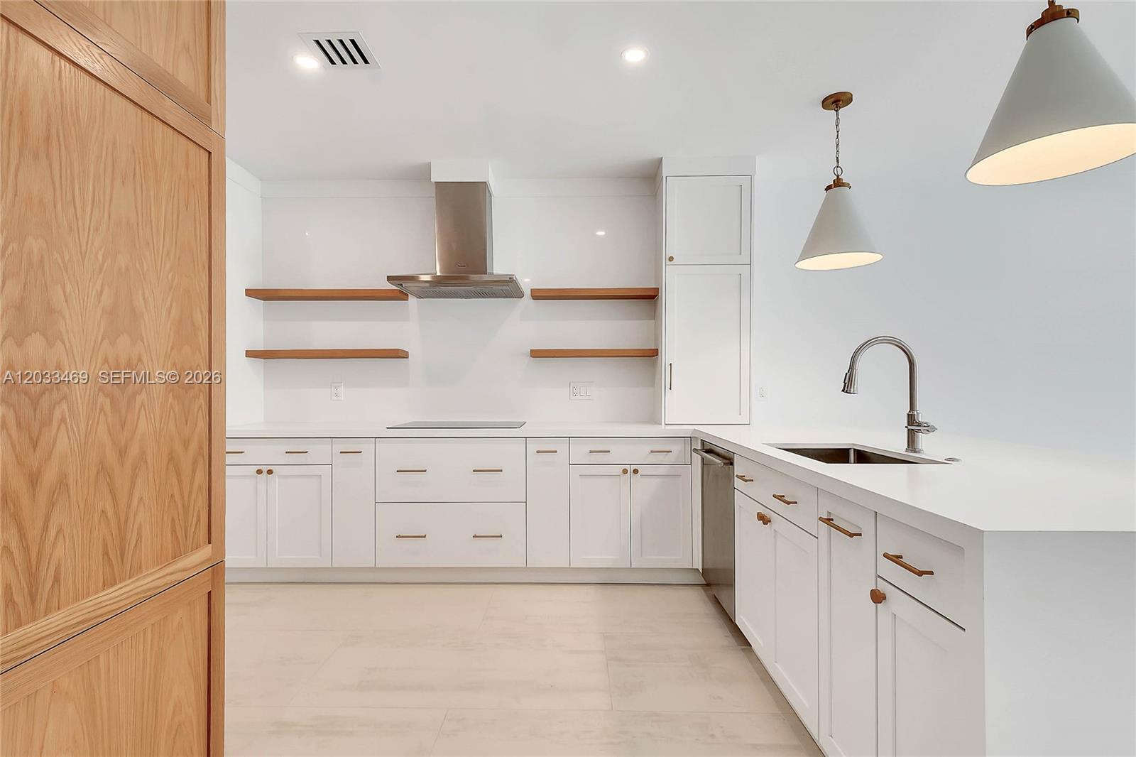 PERRY-FROW - Residential Lease